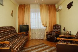 Квартира посуточно в Львове на ул. Леси Украинки, 5